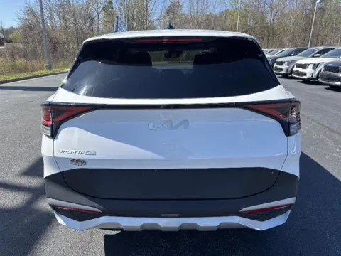 More photos of 2024 Kia Sportage EX at Blackwell Chrysler Dodge Jeep Ram Fiat Kia, VA