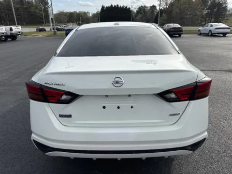 More photos of 2019 Nissan Altima 2.5 S at Blackwell Chrysler Dodge Jeep Ram Fiat Kia, VA