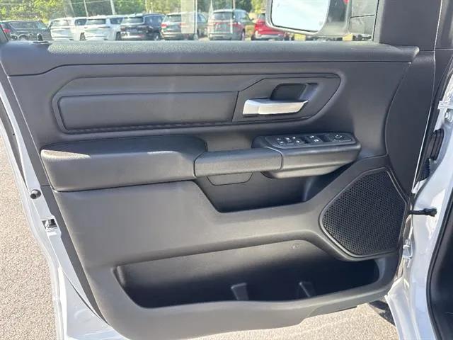 2026 RAM 1500 Tradesman - Photo 7