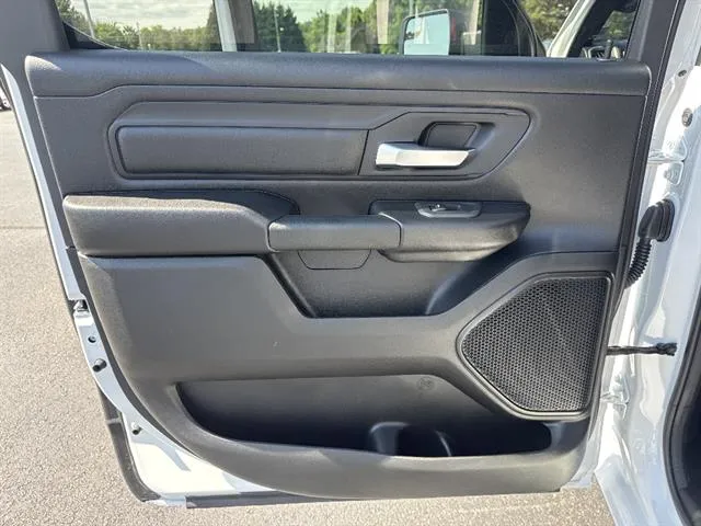 2026 RAM 1500 Tradesman - Photo 13