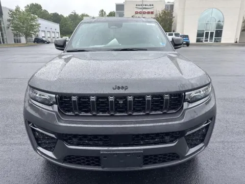 Photos of 2026 Jeep Grand Cherokee Limited Reserve for sale in Danville, VA at Blackwell Chrysler Dodge Jeep Ram Fiat Kia