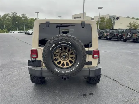 More photos of 2016 Jeep Wrangler Unlimited 4x4 Rubicon 4dr SUV at Blackwell Chrysler Dodge Jeep Ram Fiat Kia, VA