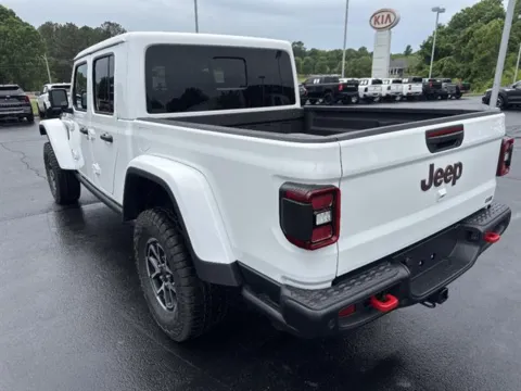More photos of 2026 Jeep Gladiator Rubicon X 4x4 at Blackwell Chrysler Dodge Jeep Ram Fiat Kia, VA