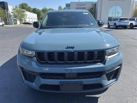 Photos of 2026 Jeep Grand Cherokee Limited for sale in Danville, VA at Blackwell Chrysler Dodge Jeep Ram Fiat Kia