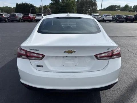 More photos of 2022 Chevrolet Malibu LT at Blackwell Chrysler Dodge Jeep Ram Fiat Kia, VA