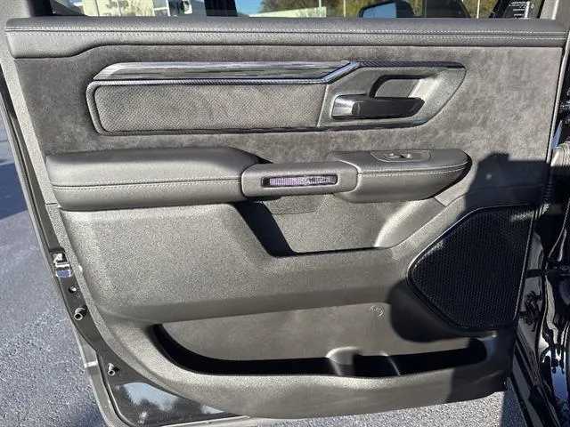 2026 RAM 1500 RHO - Photo 16