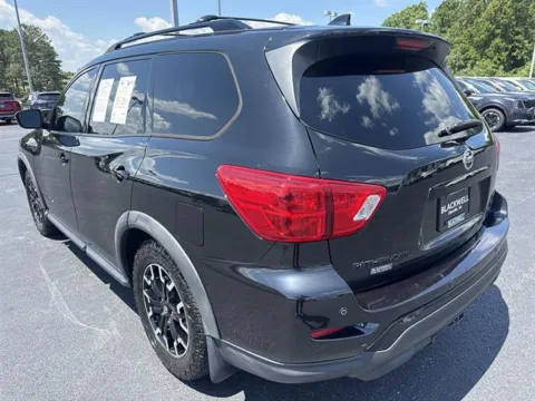 More photos of 2020 Nissan Pathfinder SV at Blackwell Chrysler Dodge Jeep Ram Fiat Kia, VA