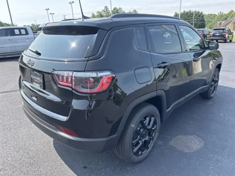 More photos of 2026 Jeep Compass Latitude Altitude at Blackwell Chrysler Dodge Jeep Ram Fiat Kia, VA