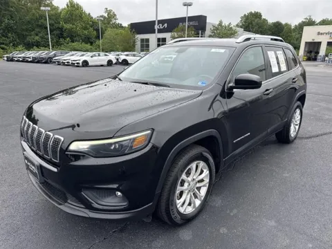 Another view of 2019 Jeep Cherokee Latitude for sale in Danville, VA at Blackwell Chrysler Dodge Jeep Ram Fiat Kia