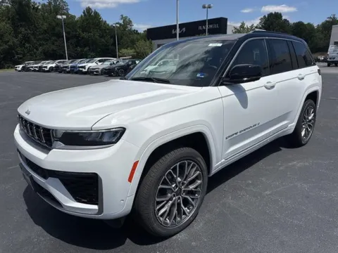 Another view of 2026 Jeep Grand Cherokee Summit 4x4 for sale in Danville, VA at Blackwell Chrysler Dodge Jeep Ram Fiat Kia