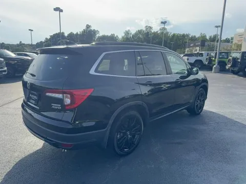 Another view of 2022 Honda Pilot SE for sale in Danville, VA at Blackwell Chrysler Dodge Jeep Ram Fiat Kia