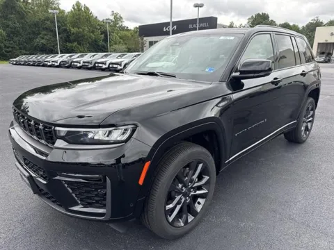 Another view of 2026 Jeep Grand Cherokee Limited Reserve 4x4 for sale in Danville, VA at Blackwell Chrysler Dodge Jeep Ram Fiat Kia