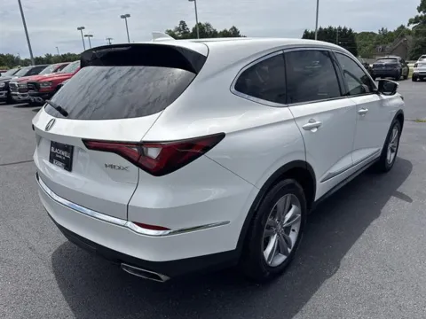 More photos of 2024 Acura MDX at Blackwell Chrysler Dodge Jeep Ram Fiat Kia, VA