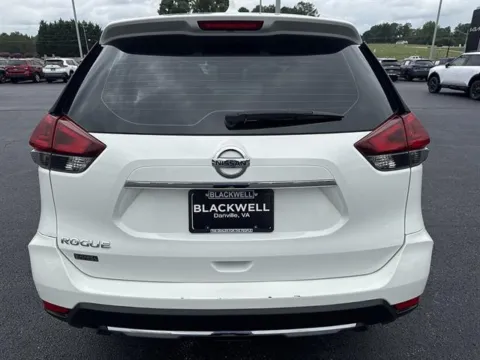 More photos of 2020 Nissan Rogue S at Blackwell Chrysler Dodge Jeep Ram Fiat Kia, VA