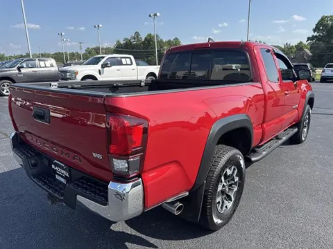 More photos of 2018 Toyota Tacoma TRD Off-Road at Blackwell Chrysler Dodge Jeep Ram Fiat Kia, VA