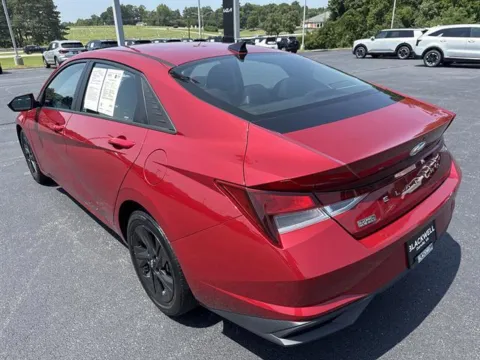 More photos of 2023 Hyundai Elantra SEL at Blackwell Chrysler Dodge Jeep Ram Fiat Kia, VA