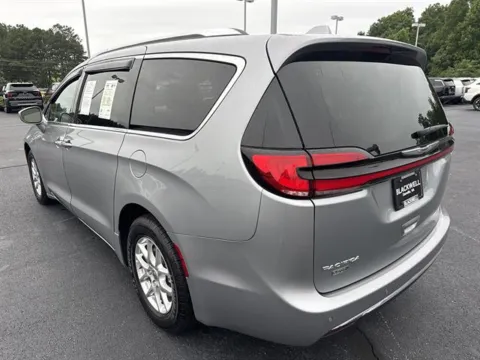 More photos of 2021 Chrysler Pacifica Touring L at Blackwell Chrysler Dodge Jeep Ram Fiat Kia, VA