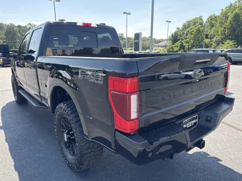 More photos of 2020 Ford Super Duty F-250 SRW Lariat at Blackwell Chrysler Dodge Jeep Ram Fiat Kia, VA