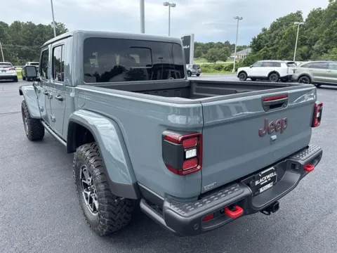 More photos of 2026 Jeep Gladiator Rubicon X 4x4 at Blackwell Chrysler Dodge Jeep Ram Fiat Kia, VA