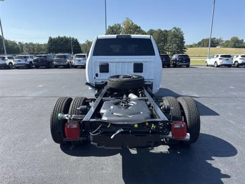 More photos of 2027 Ram 3500 Chassis Cab Tradesman at Blackwell Chrysler Dodge Jeep Ram Fiat Kia, VA