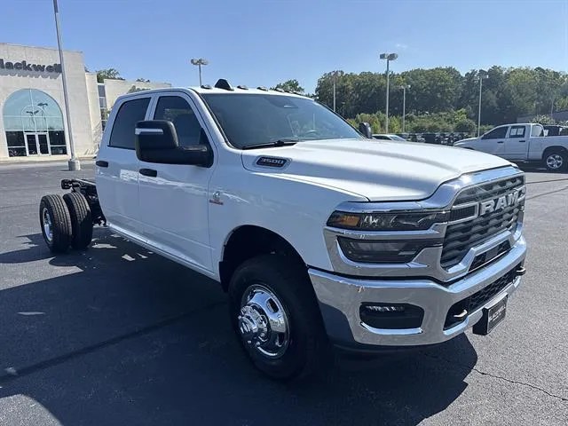 White 2027 Ram 3500 Chassis Cab Tradesman for sale in Danville, VA