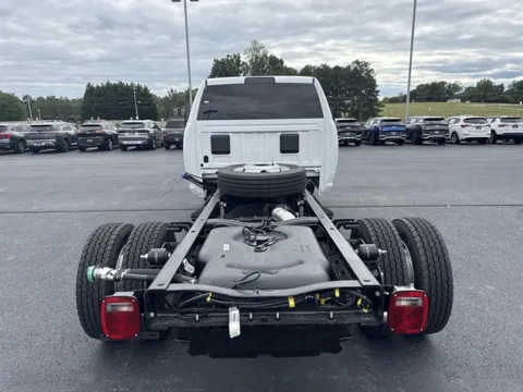 More photos of 2027 Ram 5500 Chassis Cab Tradesman at Blackwell Chrysler Dodge Jeep Ram Fiat Kia, VA