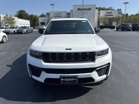 Photos of 2026 Jeep Grand Cherokee Limited 4x4 for sale in Danville, VA at Blackwell Chrysler Dodge Jeep Ram Fiat Kia