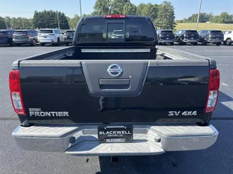 More photos of 2011 Nissan Frontier SV V6 at Blackwell Chrysler Dodge Jeep Ram Fiat Kia, VA