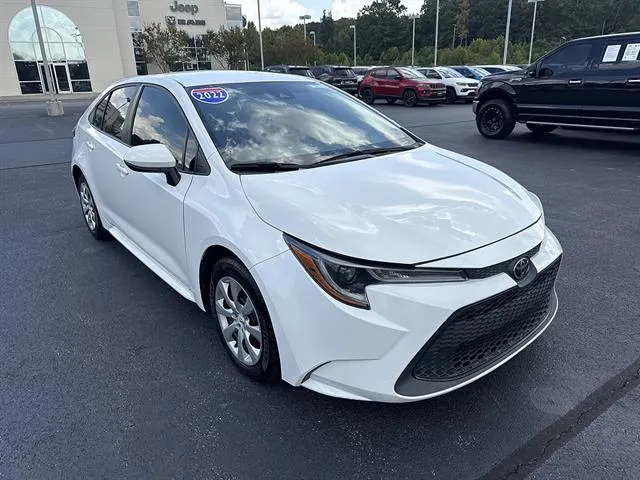 2022 Toyota Corolla LE