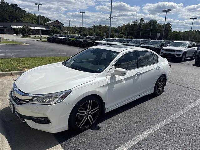 2017 Honda Accord Sedan Touring V6