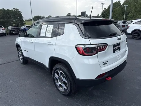 More photos of 2022 Jeep Compass Trailhawk at Blackwell Chrysler Dodge Jeep Ram Fiat Kia, VA