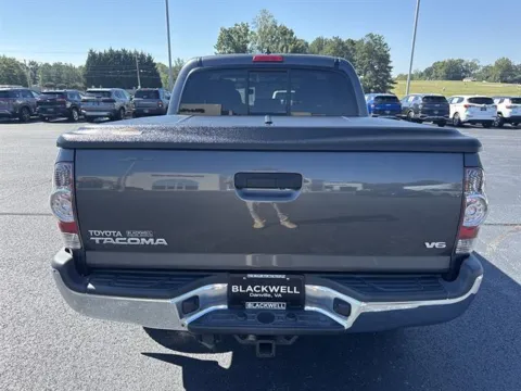 More photos of 2015 Toyota Tacoma TRD Pro at Blackwell Chrysler Dodge Jeep Ram Fiat Kia, VA