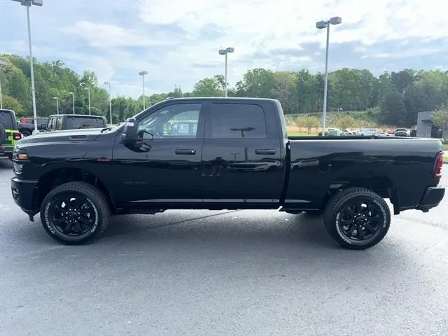 2025 Ram 2500 Big Horn photo 13