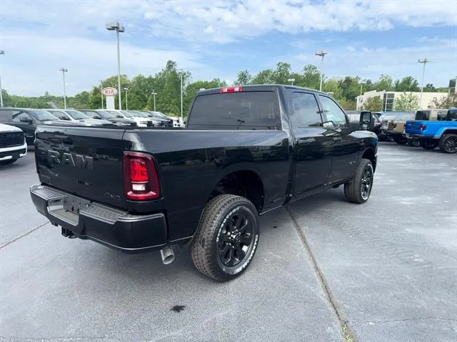 2025 Ram 2500 Big Horn photo 7