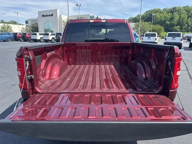 2025 Ram 1500 Sport photo 3