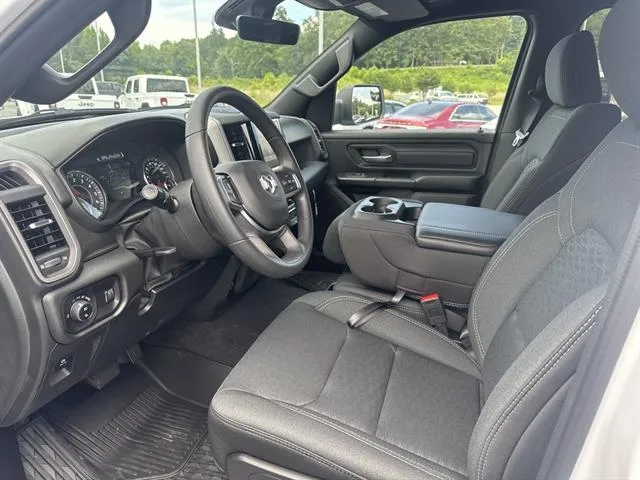 2025 Ram 1500 Warlock photo 4