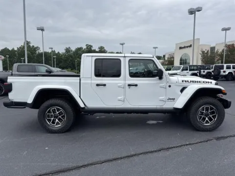 More photos of 2025 Jeep Gladiator Rubicon X at Blackwell Chrysler Dodge Jeep Ram Fiat Kia, VA