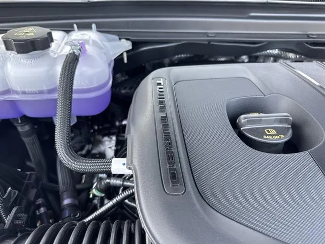 2025 Ram 1500 Laramie photo 7