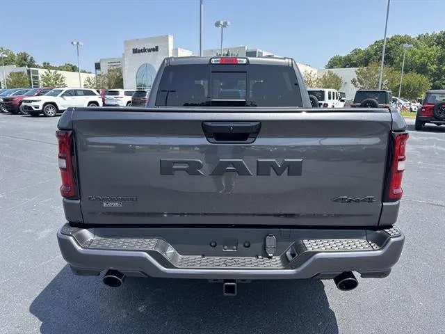 2025 Ram 1500 Laramie photo 14