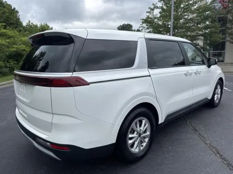 More photos of 2024 Kia Carnival LX at Blackwell Chrysler Dodge Jeep Ram Fiat Kia, VA