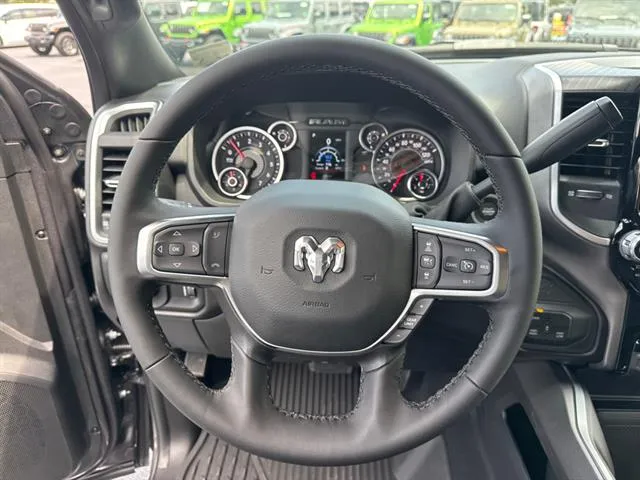 2025 Ram 2500 Big Horn photo 10