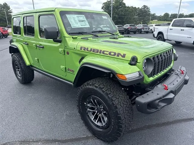 2025 Jeep Wrangler 4-Door Rubicon X's photo
