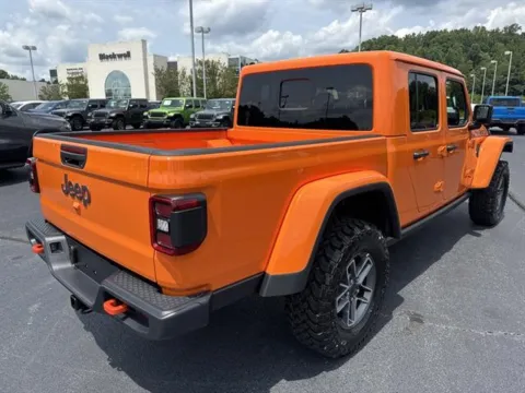 More photos of 2025 Jeep Gladiator Mojave at Blackwell Chrysler Dodge Jeep Ram Fiat Kia, VA