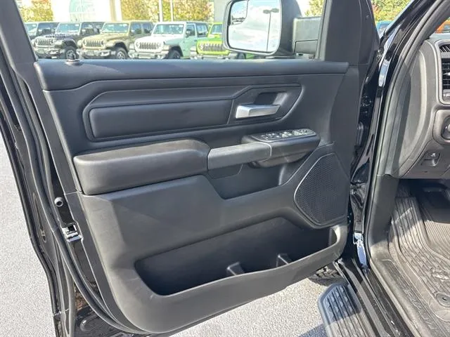 2026 Ram 1500 Warlock photo 12