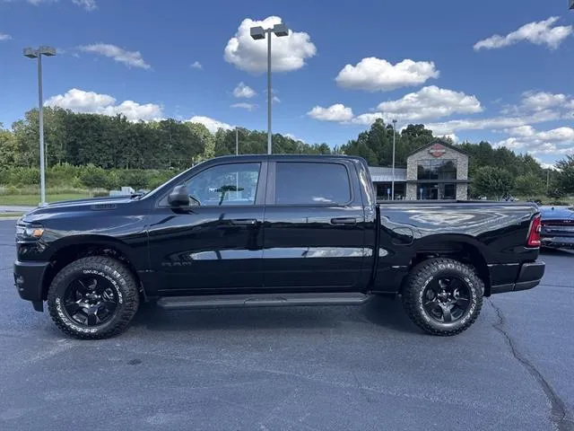 2026 Ram 1500 Warlock photo 7