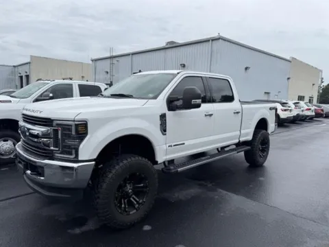 White 2019 Ford Super Duty F-250 SRW XLT for sale in Danville, VA