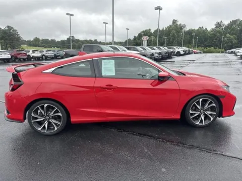 More photos of 2018 Honda Civic Si Coupe Si at Blackwell Chrysler Dodge Jeep Ram Fiat Kia, VA