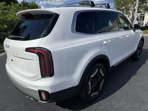 More photos of 2024 Kia Telluride EX at Blackwell Chrysler Dodge Jeep Ram Fiat Kia, VA