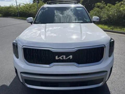 Photos of 2024 Kia Telluride EX for sale in Danville, VA at Blackwell Chrysler Dodge Jeep Ram Fiat Kia