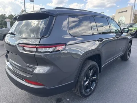 More photos of 2025 Jeep Grand Cherokee L Limited 4x4 at Blackwell Chrysler Dodge Jeep Ram Fiat Kia, VA